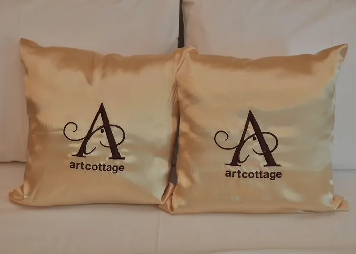 Art Cottage Hotel